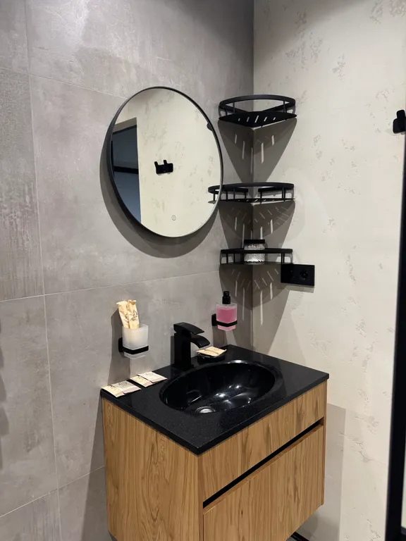 Двухуровневые апартаменты + пол-гамак