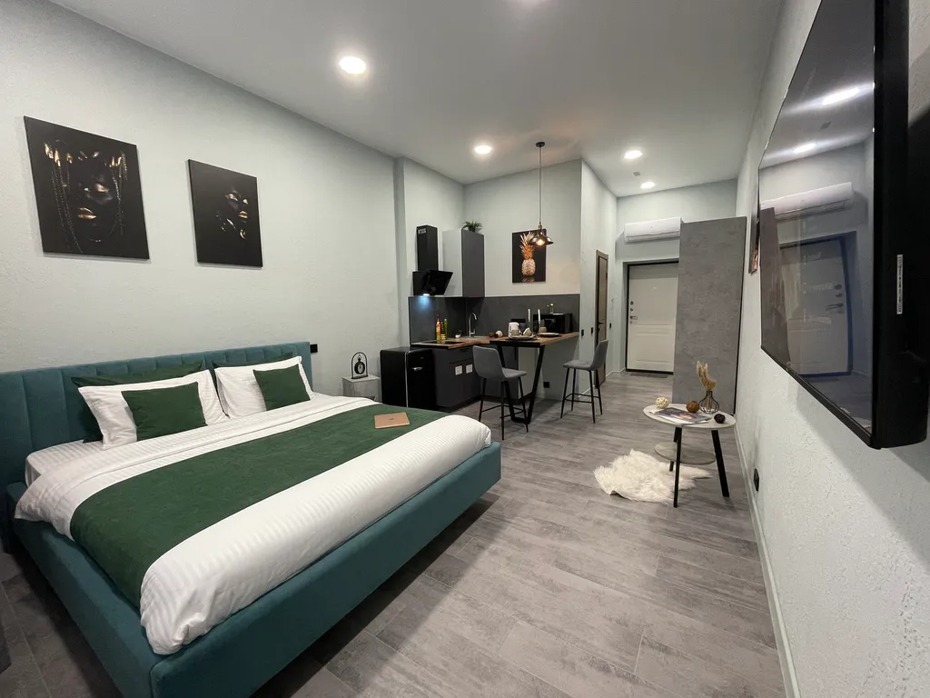 Уютная студия около аквапарка Планета