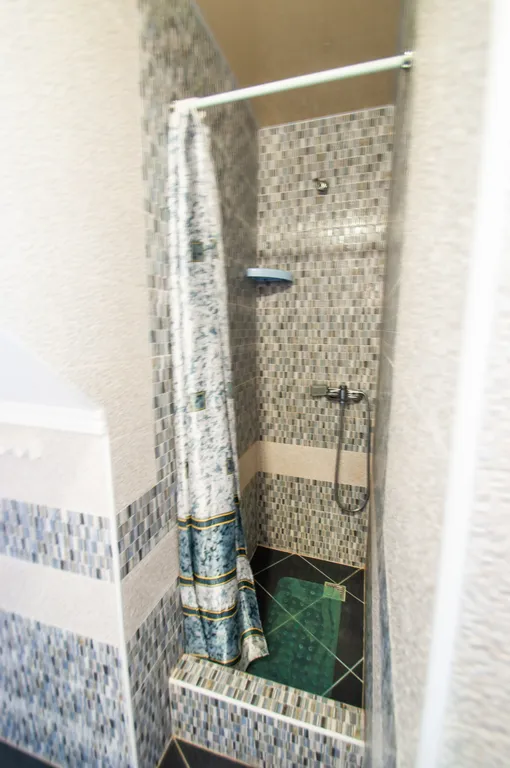 Студия с балконом астра 4