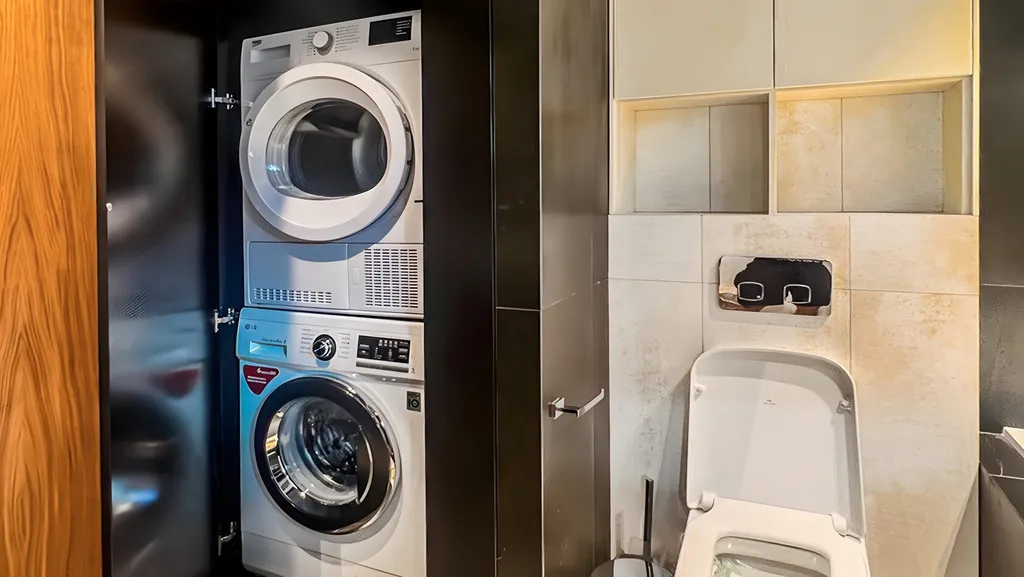 Коттедж с сауной, зоной барбекю и парковкой