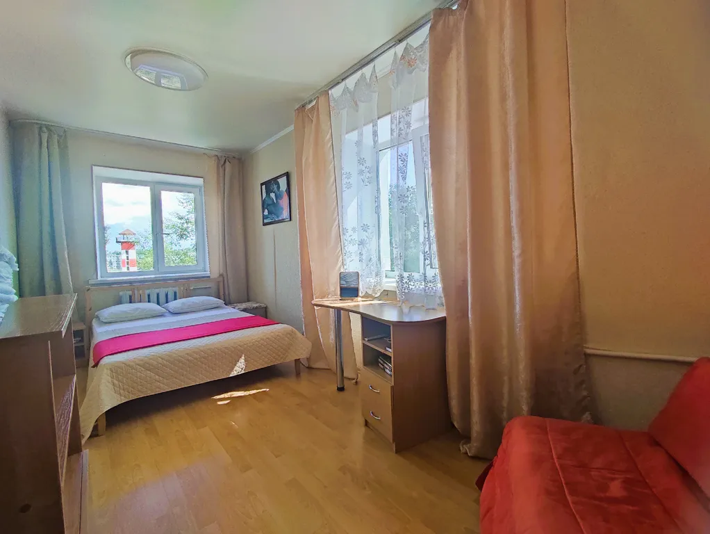 Квартира Две очень светлые комнаты КвартАпарт у Кремля — аренда посуточно в Великий Новгород