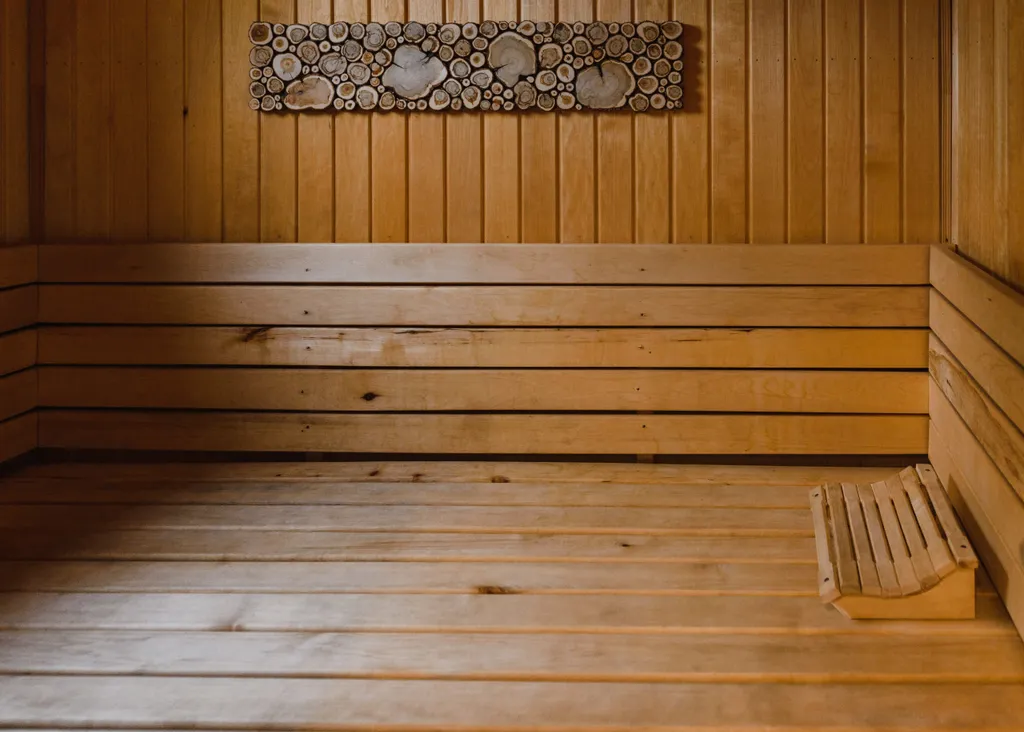 Коттедж с сауной для семейного отдыха в стиле барнхаус