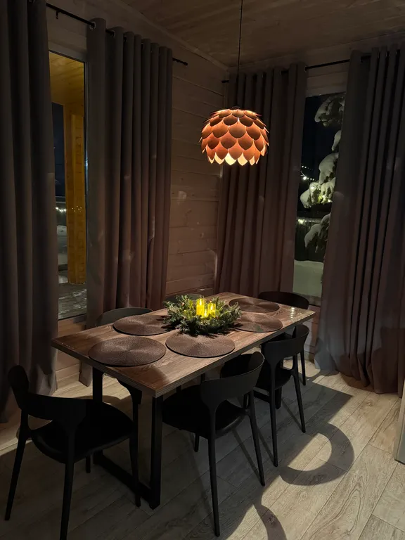 Коттедж Уютный дом с чаном на опушке леса — аренда посуточно в Тюмень