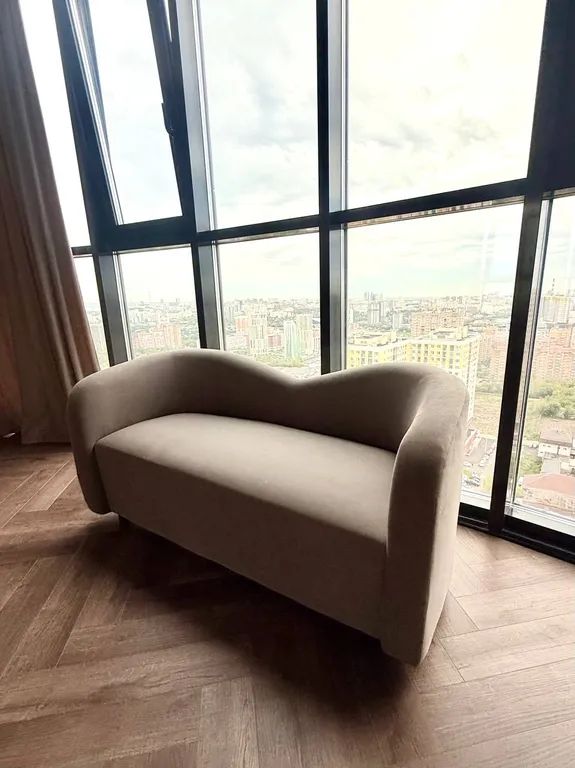 Студия Lux с панорамным видом