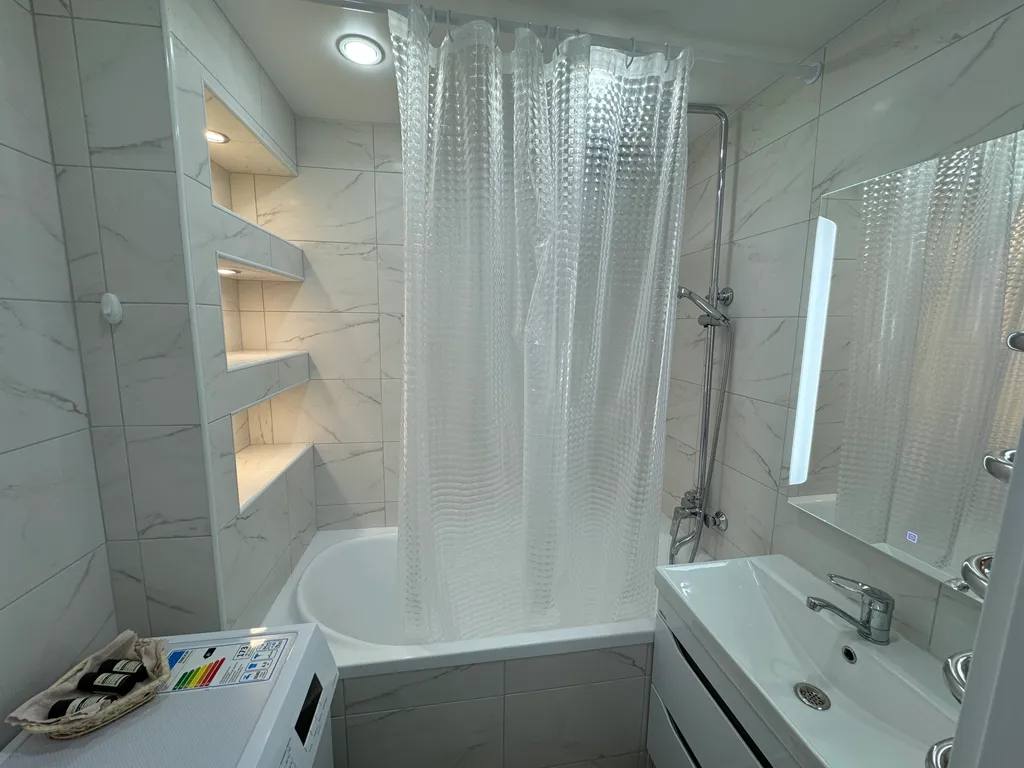 Уютная современная квартира