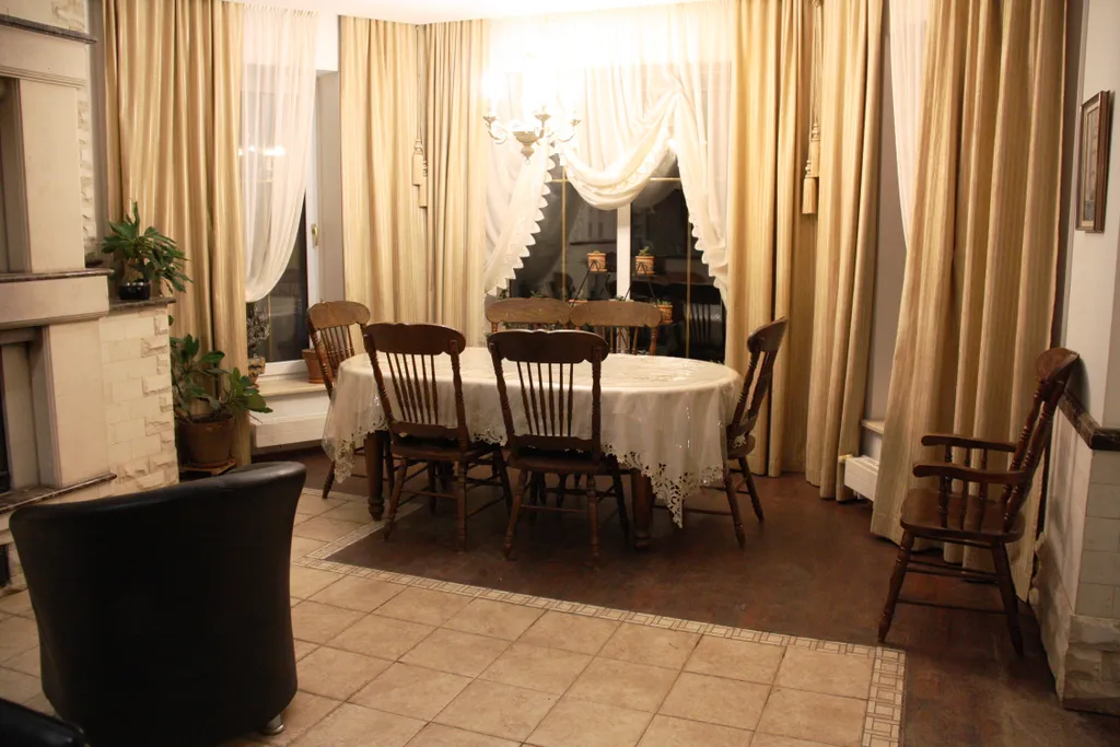 Уютный дом с печью возле реки