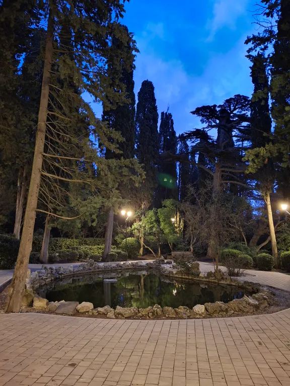 Апартамент у Массандровского парка в элитном районе Ялты