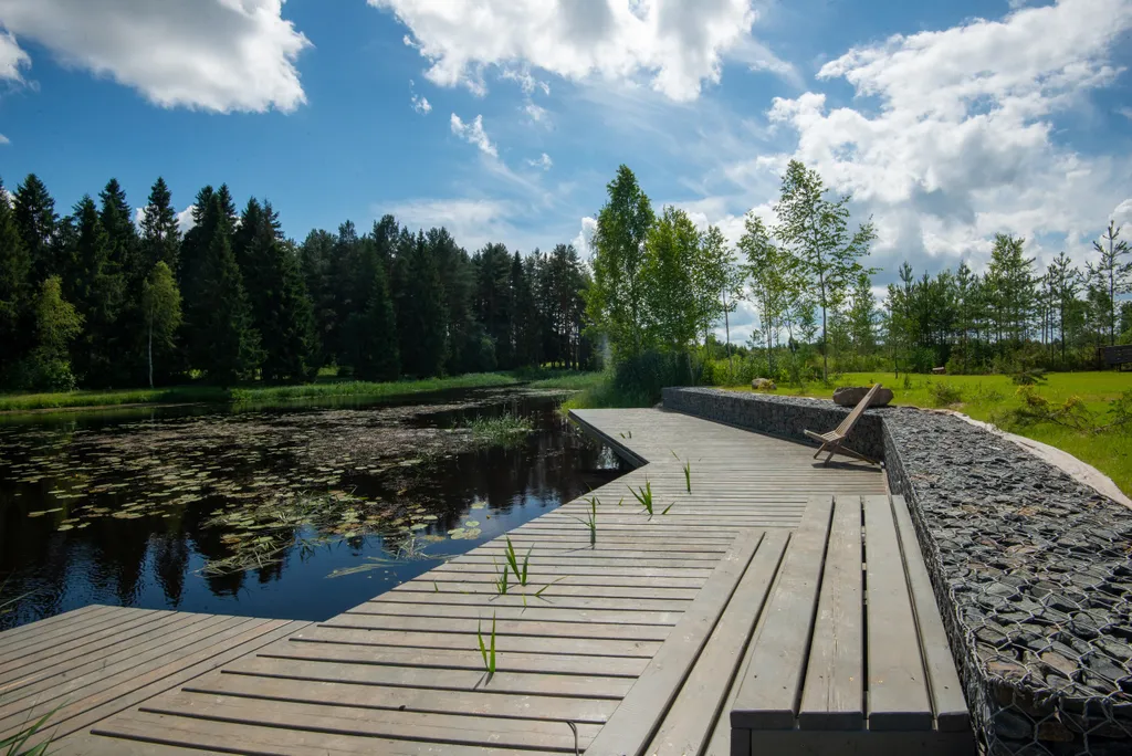 Дом Комфортный на заливе реки Нерль с видом на лес