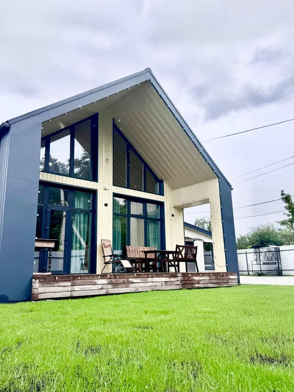 Коттедж Дом Барнхаус Тихая сосна с баней и бассейном — аренда посуточно в Липецк