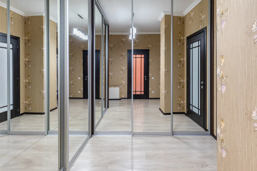 LS Кремлевская