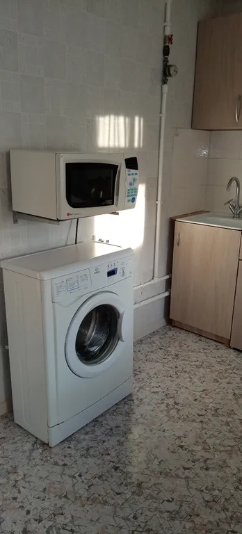 Уютная жилая секция в частном секторе недалеко от моря