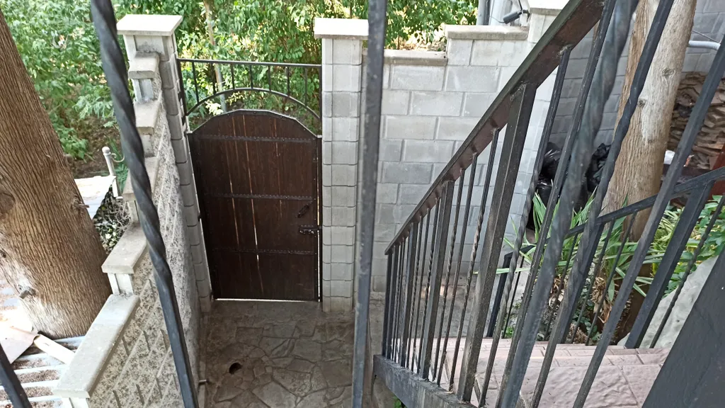 Коттедж Уютный коттедж рядом с Набережной — Ялта