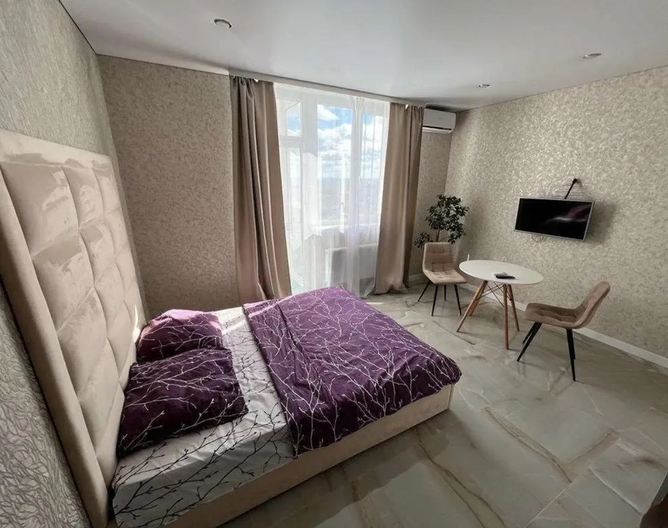 Студия на Западном