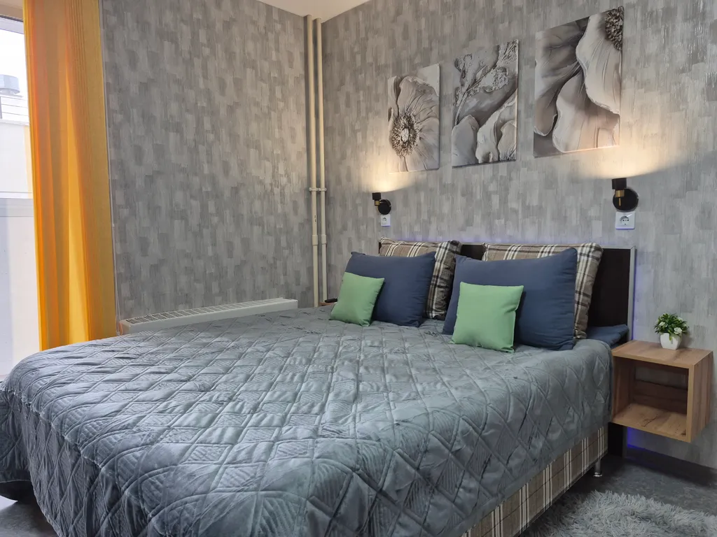 Квартира Студия в центре рядом с рекой — аренда посуточно в Челябинск