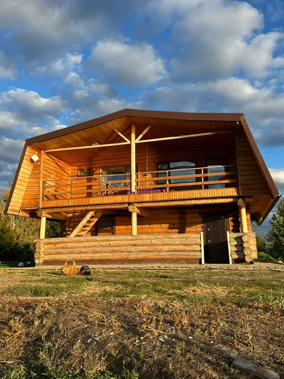 Уютный коттедж у реки