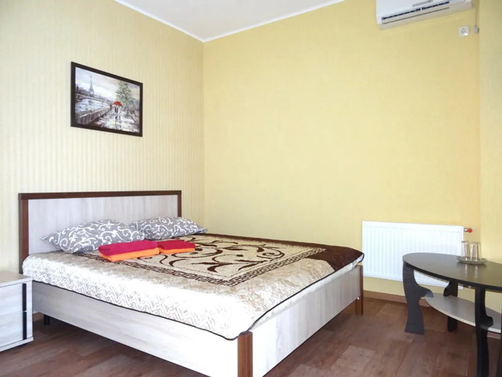 Квартира Комната — аренда посуточно в Алушта