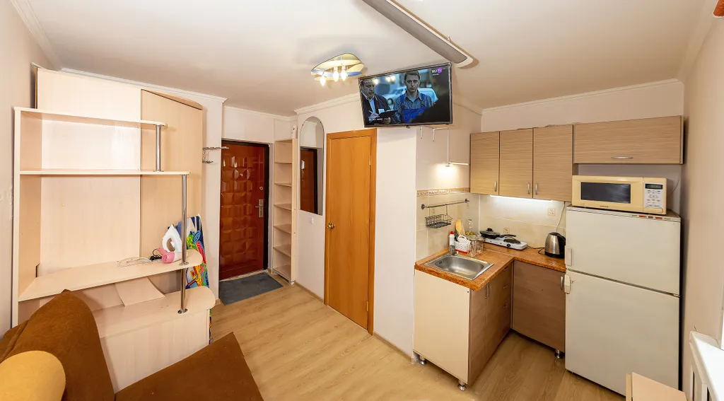 Квартира Уютная небольшая студия за площадью Ленина — аренда посуточно в Новосибирск