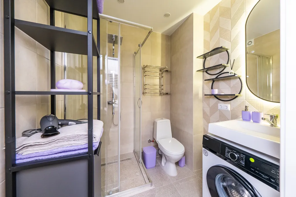 Просторная дизайнерская студия для троих