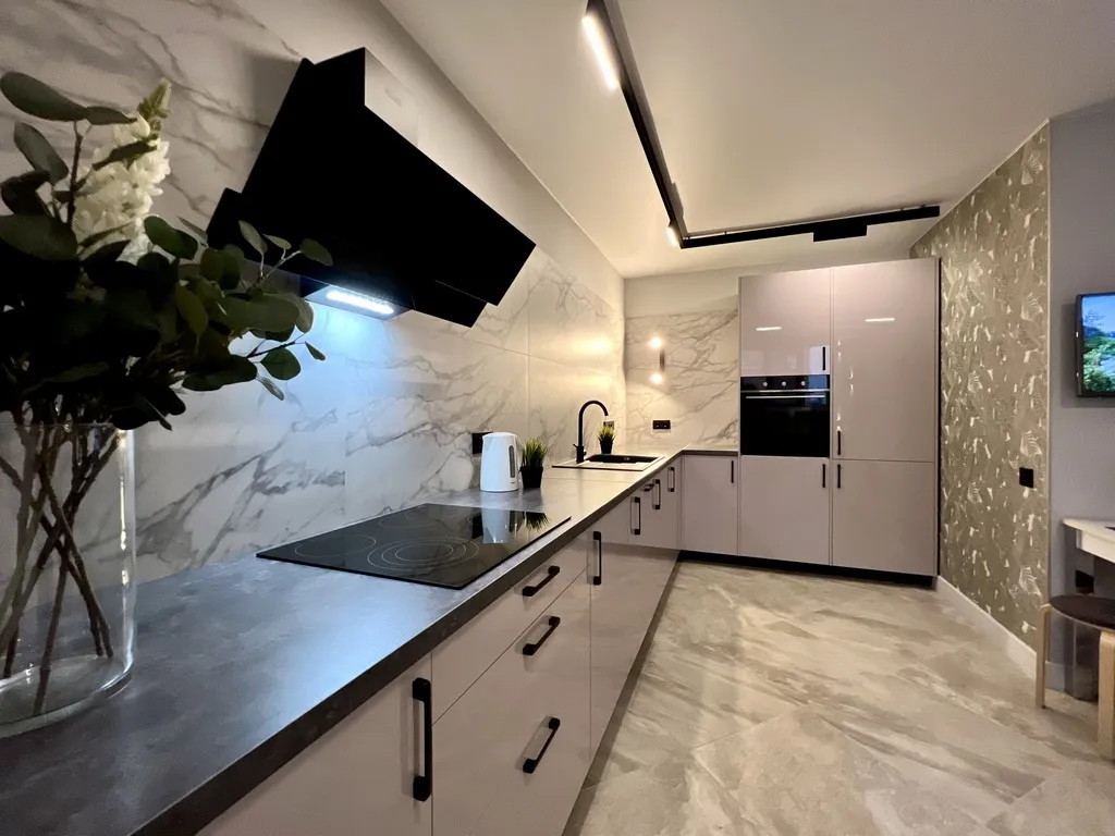 3-комнатная квартира на Набережной