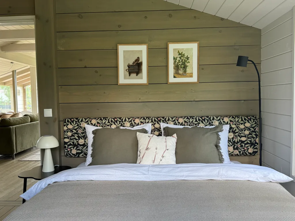 Уютный загородный дом в тишине