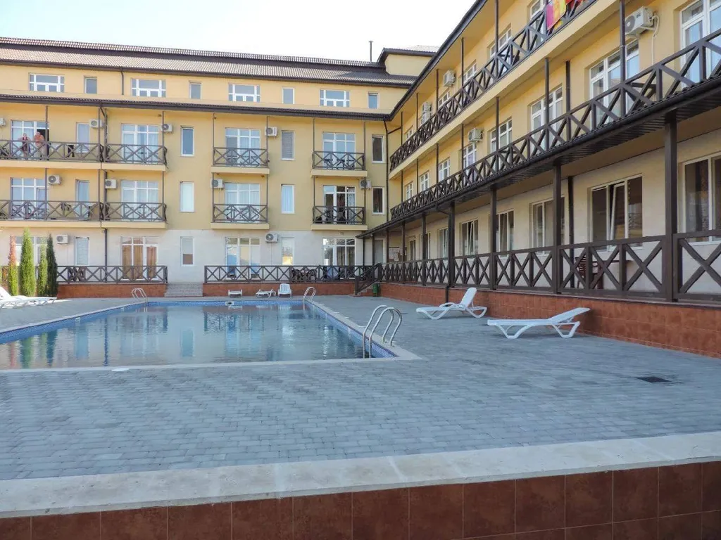 Квартира Уютные апартаменты на 1 этаже с выходом в бассейн рядом с морем — аренда посуточно в Черноморское