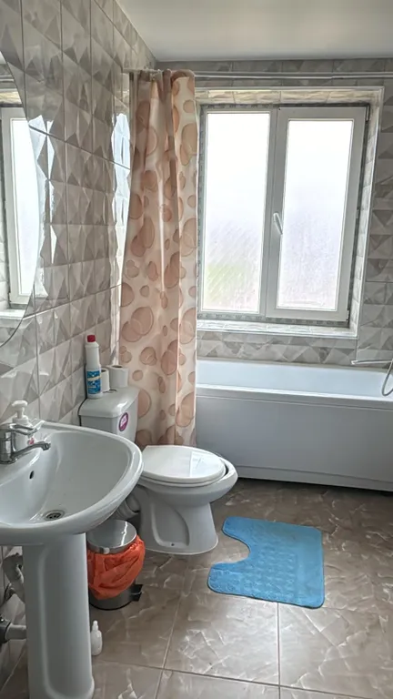 Уютный дом рядом с набережной на большую компанию до 12 человек