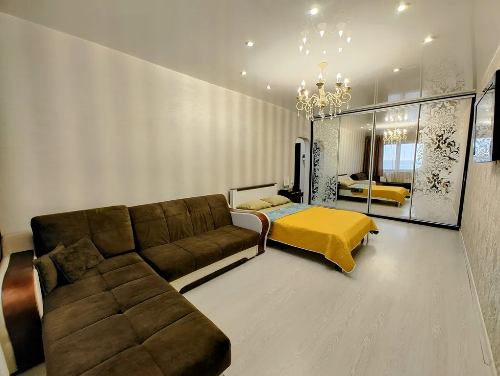 1-комнатная квартира недалеко от ТРЦ Аура