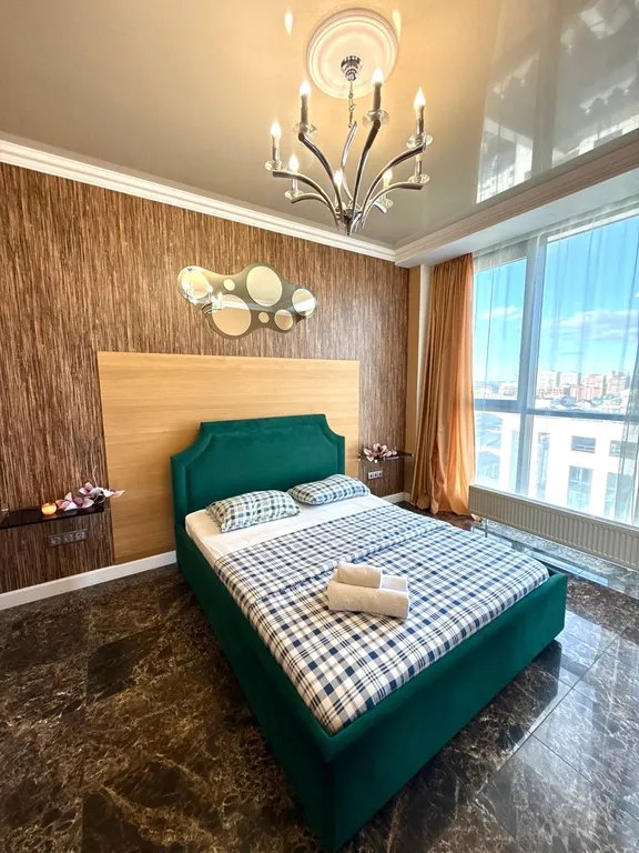 Трехкомнатная квартира на Гостином дворе