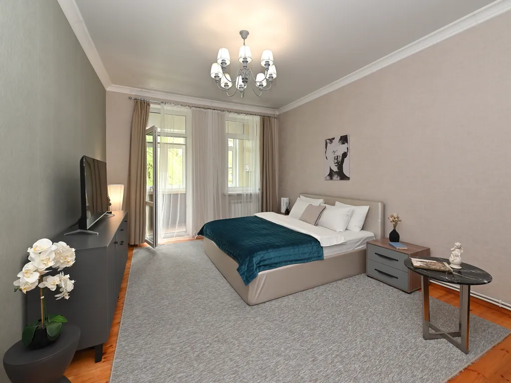 Квартира 3-комнатная Квартира — Калининград