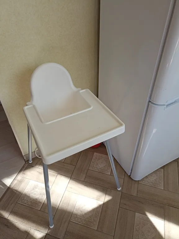 Студия с парковкой под окном