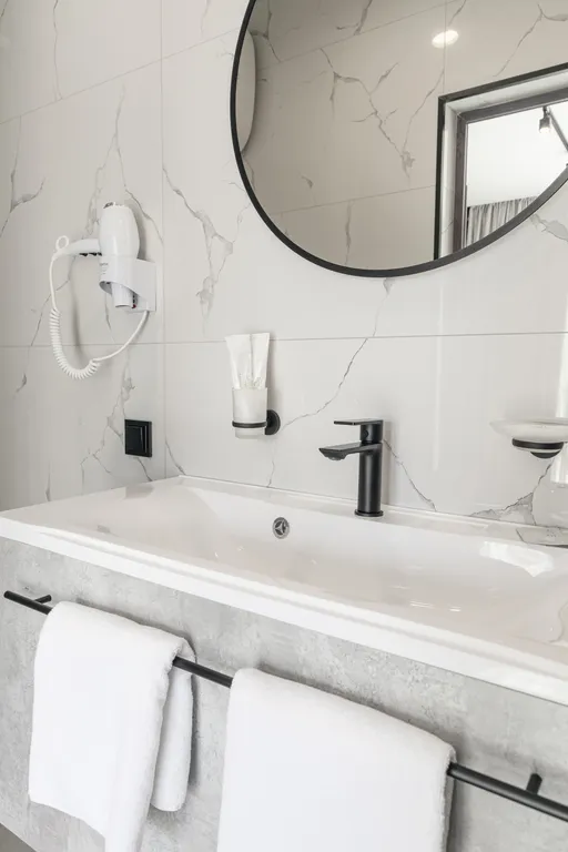 Коттедж 1-комнатный Дом — Мирное