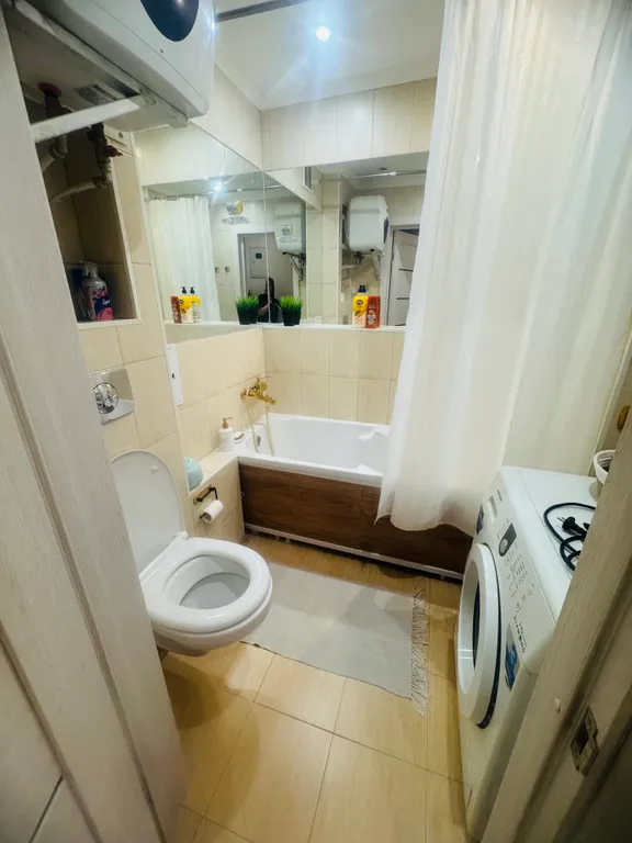 Уютная квартира в центре с кондиционером и бойлером