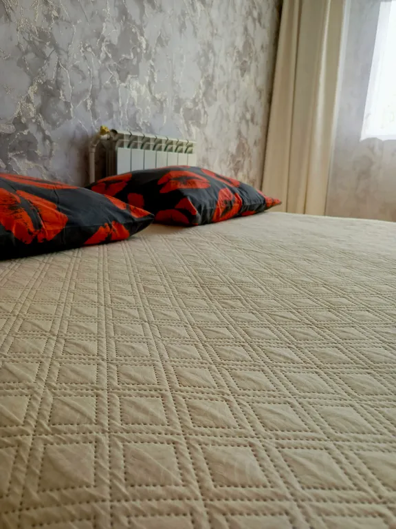 Уютная квартира с видом на горы — аренда посуточно в Вольск