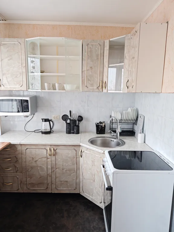 Двухкомнатная квартира с удобным расположением 5 минут до моря