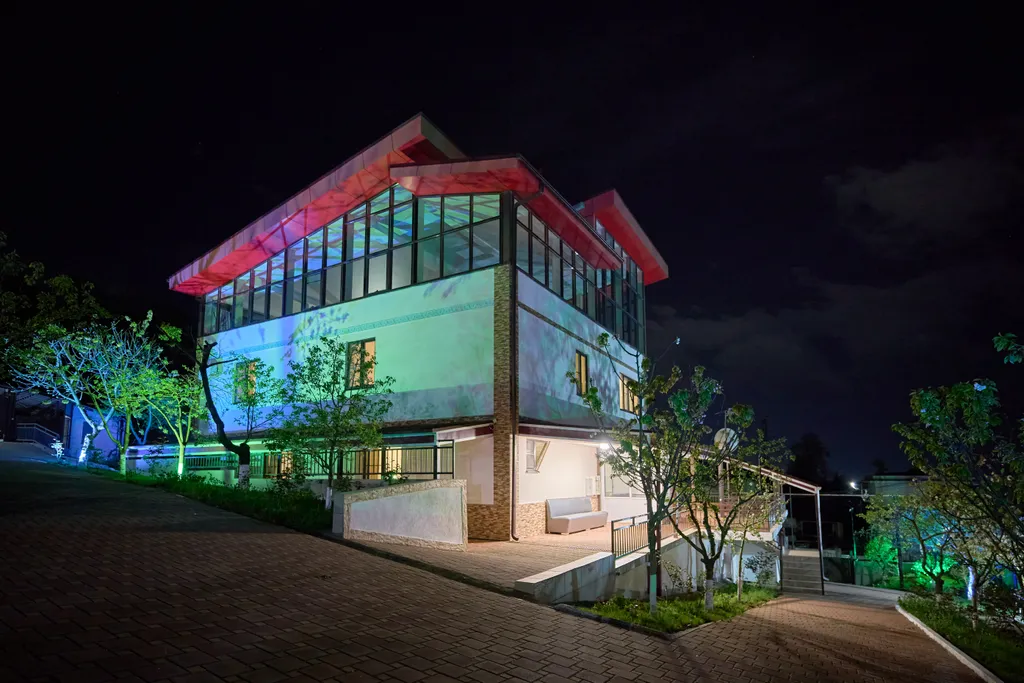 5-комнатный Дом