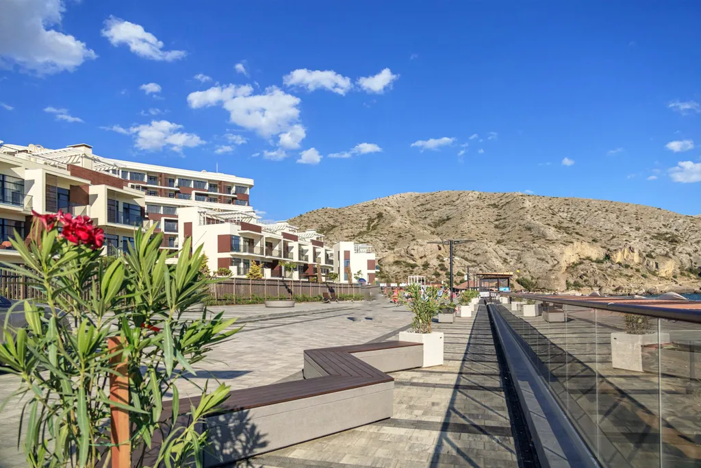 Апартаменты в Atlas Apart-Hotel SPA, вид на море и 4 бассейна