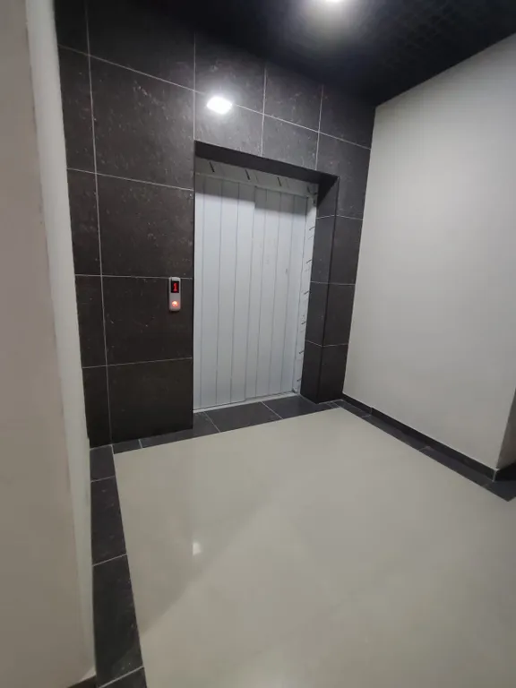 Новая студия в новом доме недалеко от моря