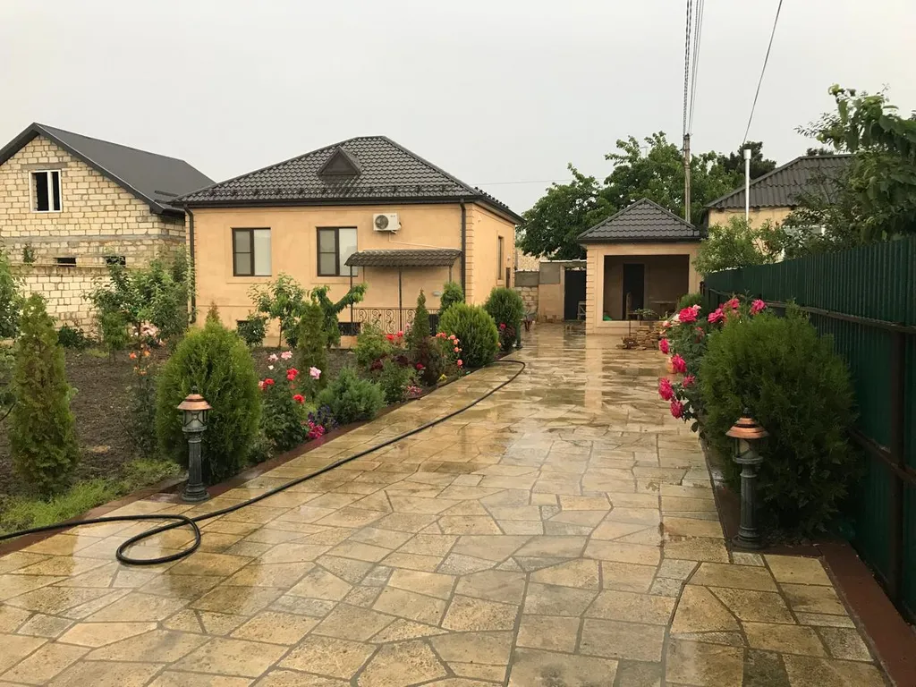 Уютная дача возле моря