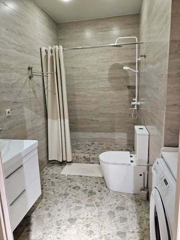 Уютная 3 комнатная квартира в новом доме