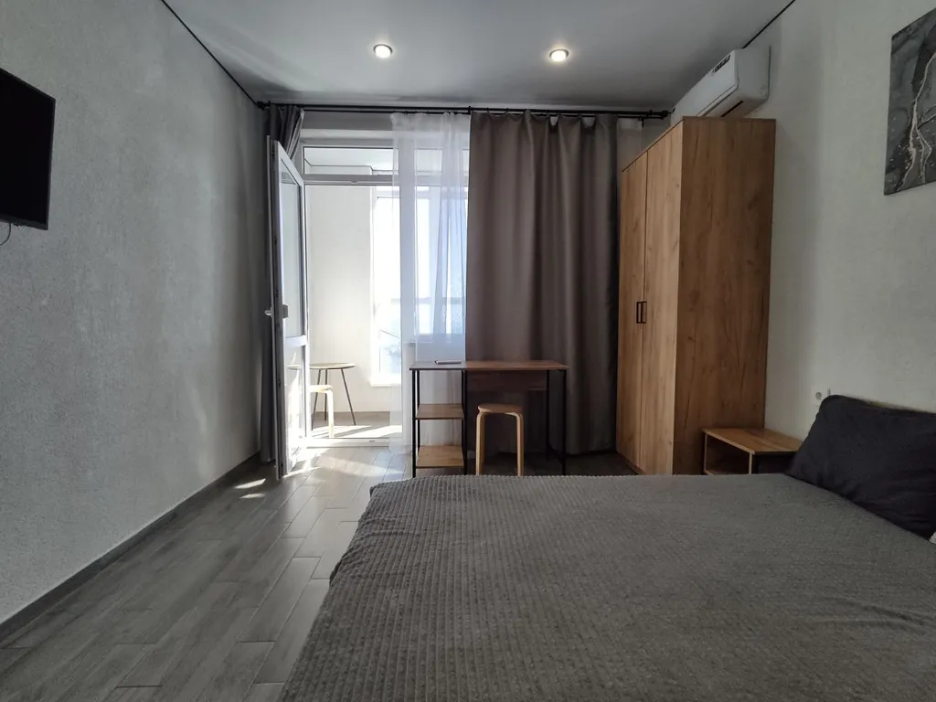 Студия с видом на море