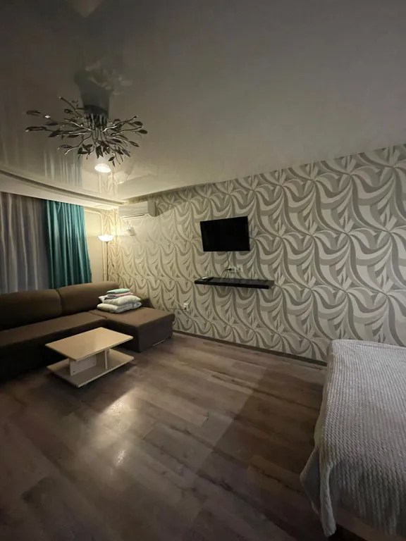 Квартира Квартира Просторная студия с джакузи в центре — Ярославль