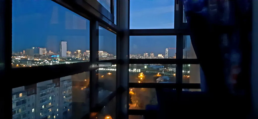 Студия для пары с видом на рассвет