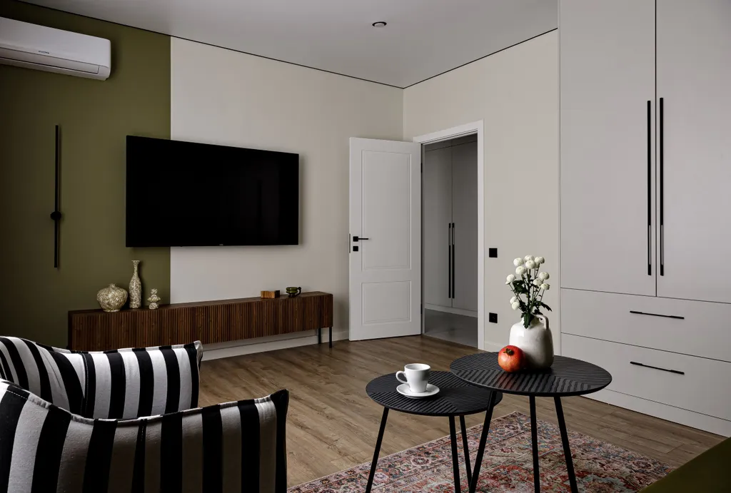 Двухкомнатные апартаменты LikeHome Олива рядом с парком Галицкого