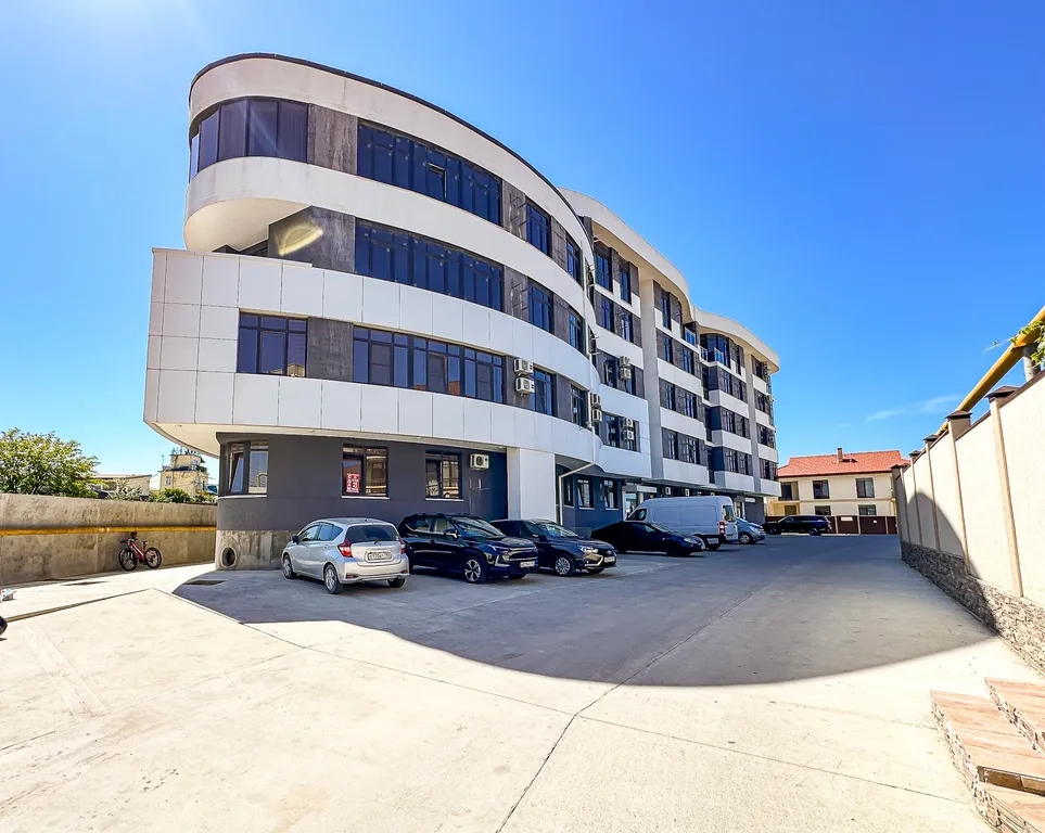 Светлая квартира на берегу Черного моря — аренда посуточно в Мысхако