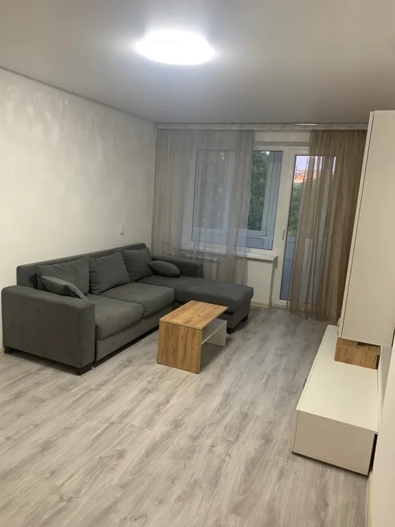 Трёхкoмнaтная квартира в 2 минутaх xодьбы от мopя — аренда посуточно в Янтарный