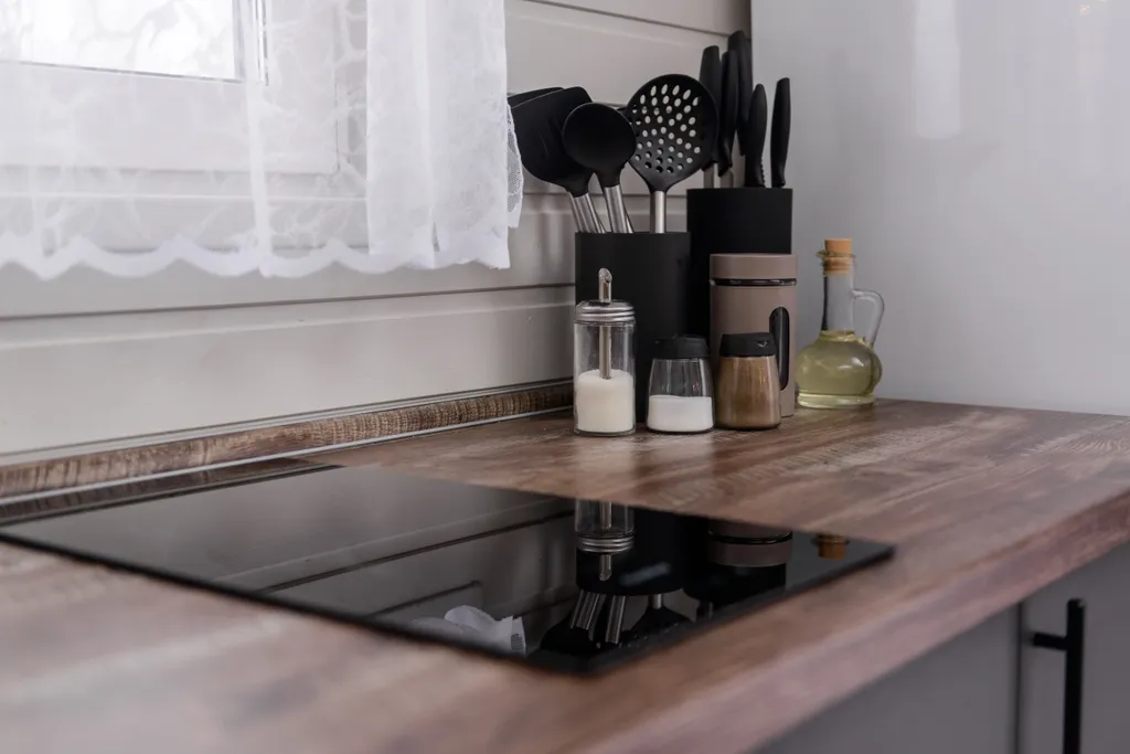 Simple Life Home 219