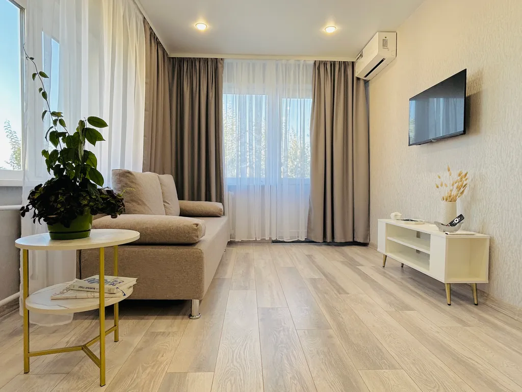 Уютная двушка у ЖД вокзала