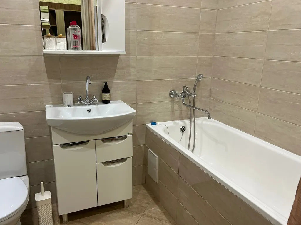 Современная однушка в шаге от жд вокзала