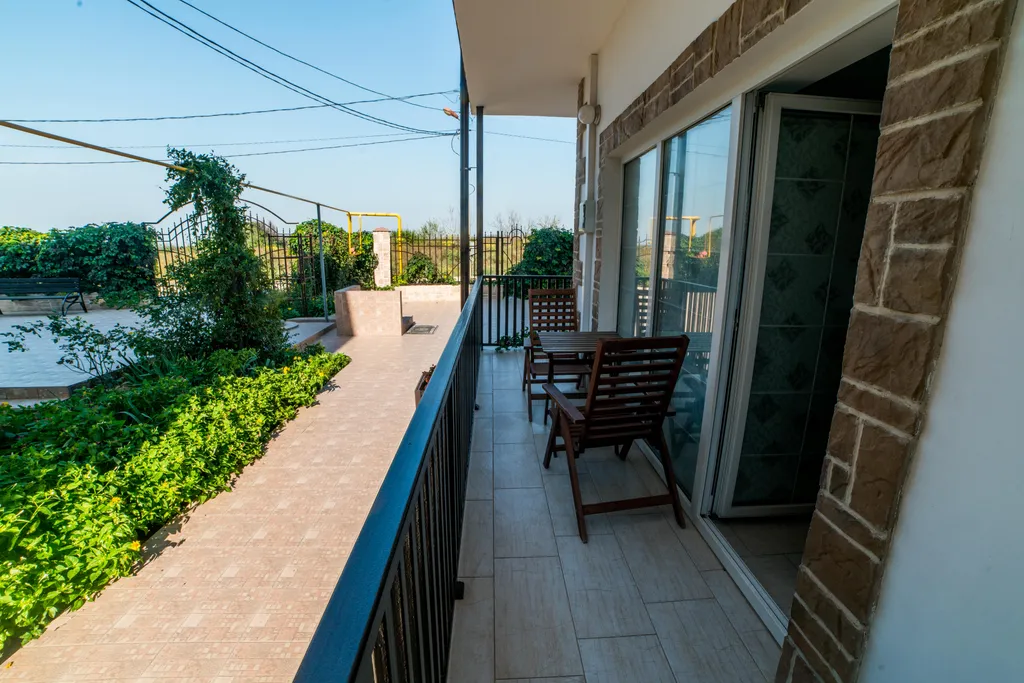 Квартира Комната — Кучугуры