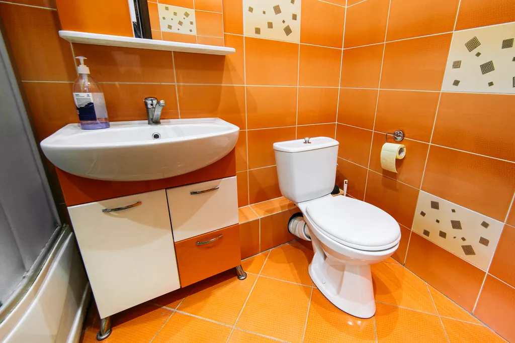 Студия возле кинотеатра Современник